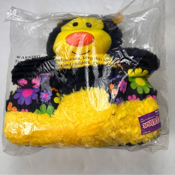 New POPillows Plush Bee Sleepy Time Anytime Pillow - Picture 10 of 10